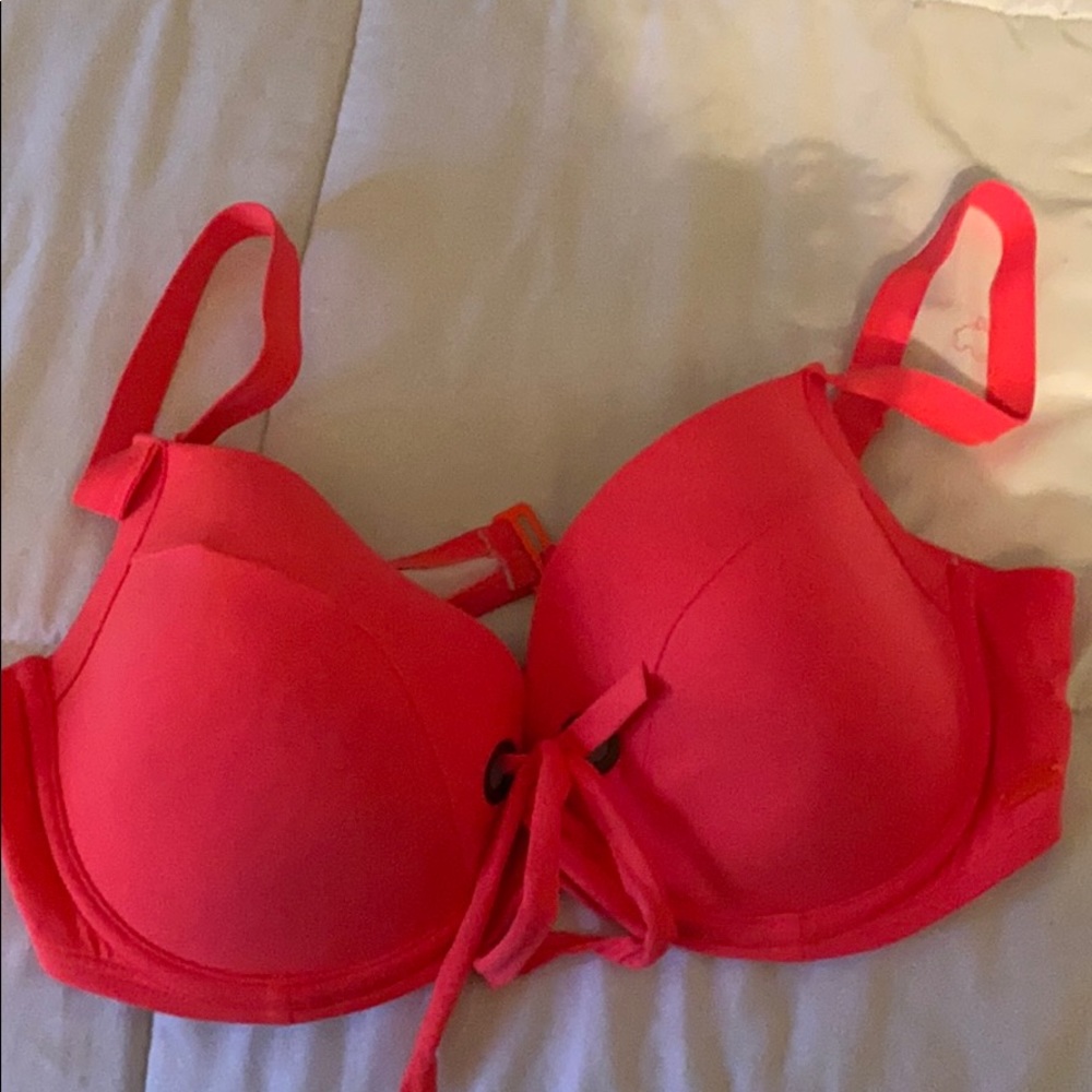 Swimsuit top